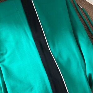 Xersion Men’s workout jogger loose fit size large NWT green  black/white stripe